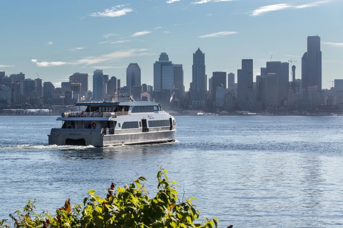 Image: Water taxi traveling from West Seattle to Downtown Seattle.